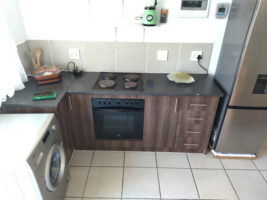 2 Bedroom Property for Sale in Bardale Village Western Cape